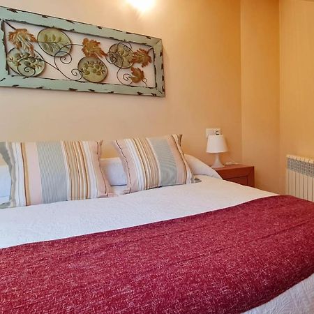 Apartamentos El Pigazu Cangas de Onis Bagian luar foto